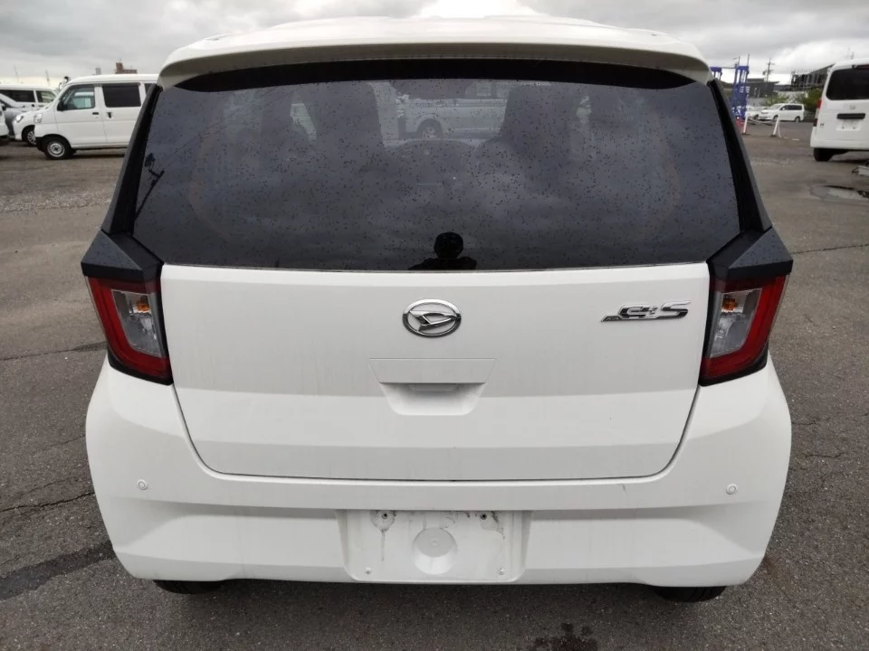 Daihatsu Mira e:S LA350S 2021